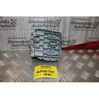 Ασφαλειοθήκη Alfa Romeo 147 2000-2004 46558759