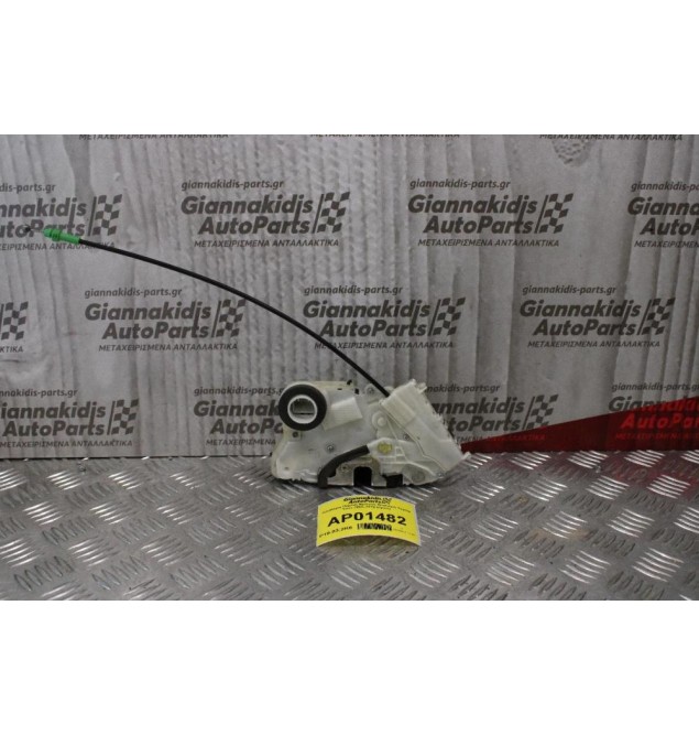 Κλειδαριά Πόρτας Εμπρός Αριστερή Toyota Yaris 2006-2012 (6pins)