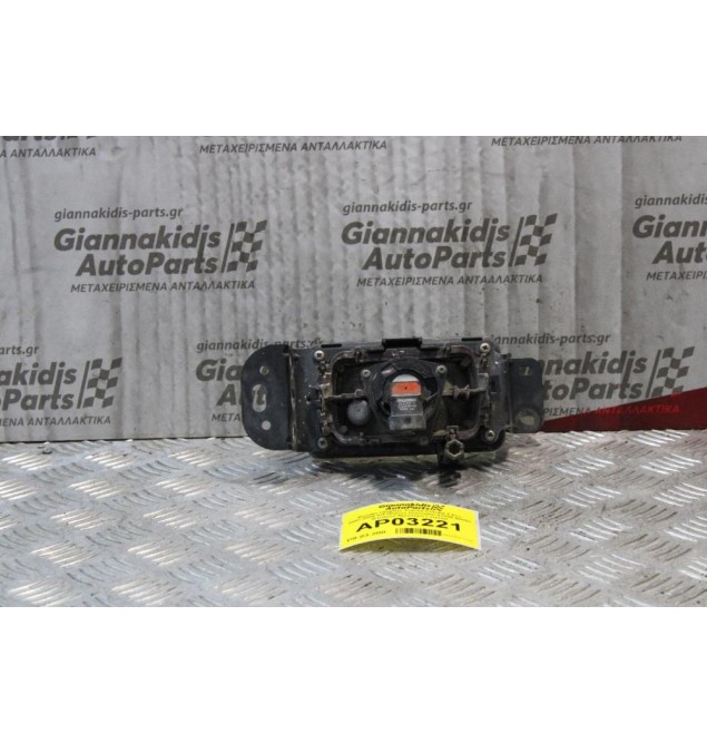 Φαναρι Ομιχλης Toyota Corolla 1.6cc 2002-2004 3/5 Πόρτες Ιαπωνικό 81220-02051 (Εμπρός Αριστερό Γνησιο)