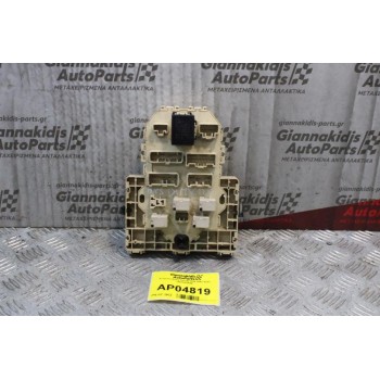 Ασφαλειοθήκη Suzuki SX4 2007-2013 3861084F00