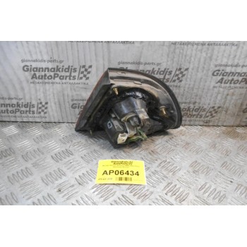 Φανάρι Nissan Almera 1995-2000 (Πίσω Αριστερό Φτερό)