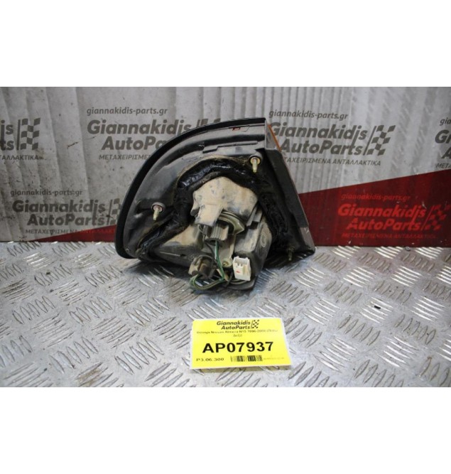 Φανάρι Nissan Almera N15 1996-2000 (Πίσω Δεξί)