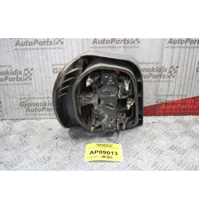 Φανάρι Volkswagen Polo 1994-1999 (Πίσω Δεξί)