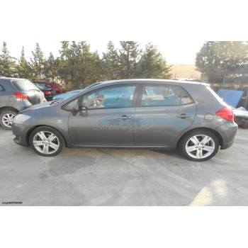 Ολόκληρο Αυτοκίνητο Toyota Auris 2.0 D4D 2AD 2006-2010 (Για ανταλλακτικα)