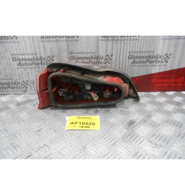 Φανάρι Πίσω Δεξι Peugeot 106 1996-2003