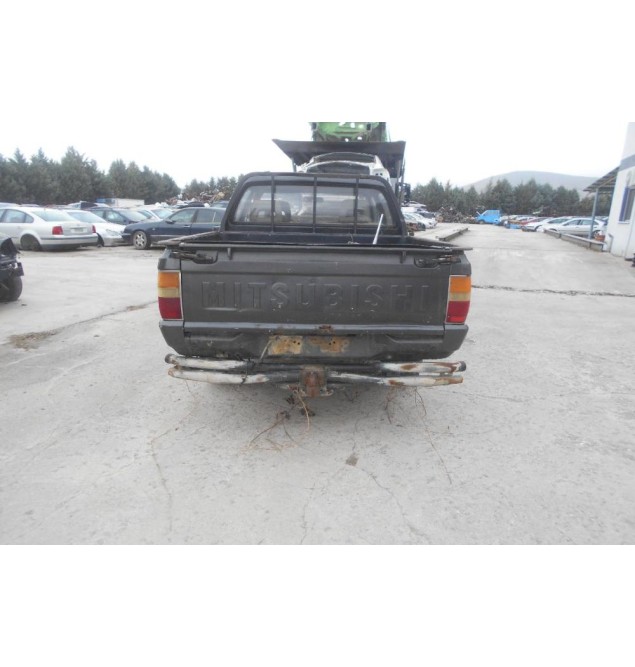 Ολόκληρο Αυτοκίνητο Mitsubishi L200 2.5 4D56 4x4 1986-1996 (Για ανταλλακτικα)