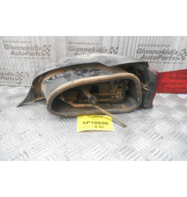 Φανάρι Πίσω Αριστερο Citroen Saxο 1999-2004