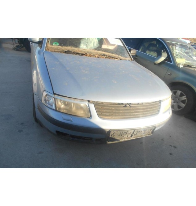 Ολόκληρο Αυτοκίνητο Volkswagen Passat 1.8 ADR 1997-2000 (Για ανταλλακτικα)