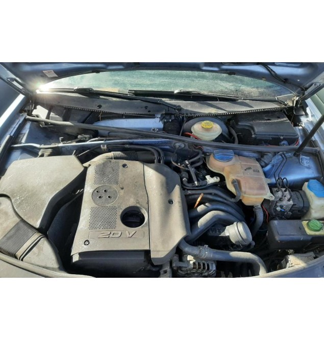 Ολόκληρο Αυτοκίνητο Volkswagen Passat 1.8 ADR 1997-2000 (Για ανταλλακτικα)