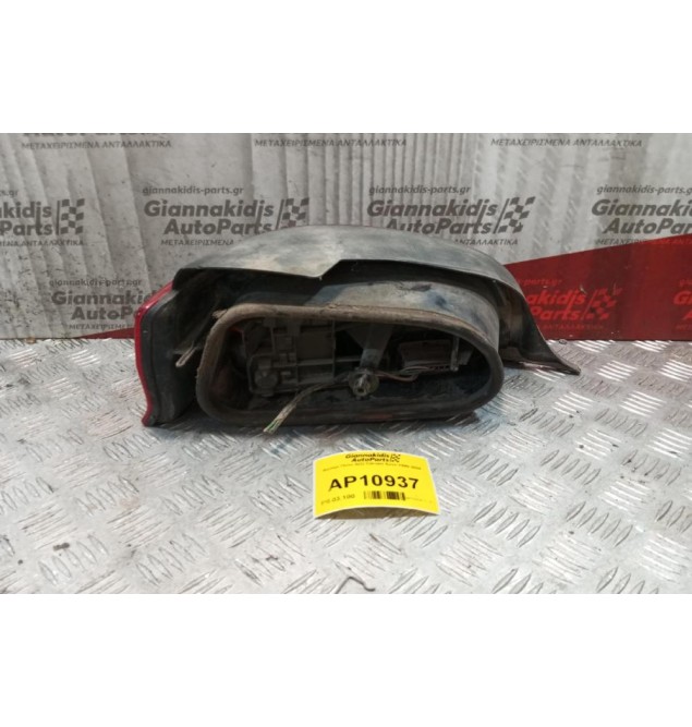 Φανάρι Πίσω Δεξί Citroen Saxo 1999-2004