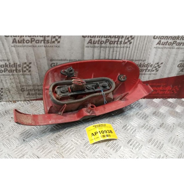 Φανάρι Πίσω Δεξί Peugeot 306 1996-1999 caravan