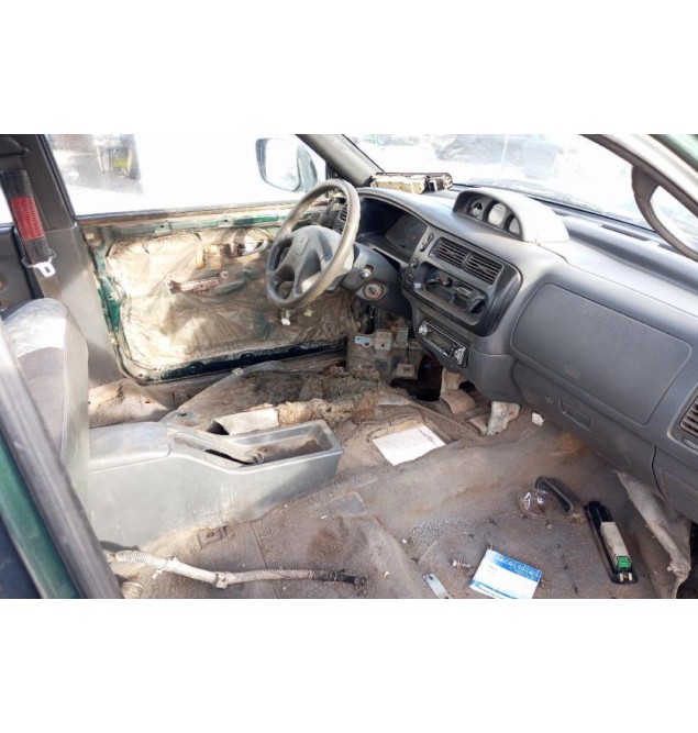 Καμπίνα Mitsubishi L200 1997-2001 (Για ανταλλακτικα)