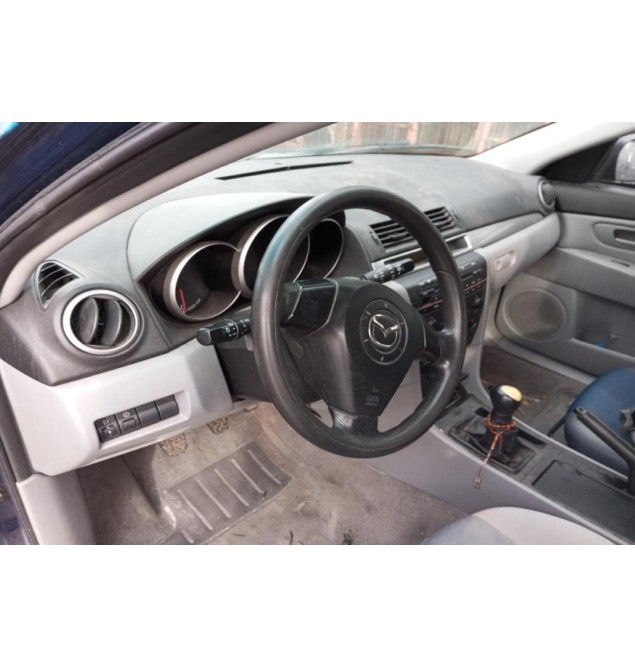 Ολόκληρο Αυτοκίνητο Mazda 3 1.3 ZJ 2004-2007 (Για ανταλλακτικα)