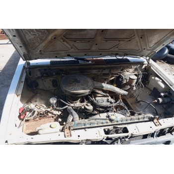 Ολόκληρο Αυτοκίνητο Nissan PickUp D21 2WD 1986-1992