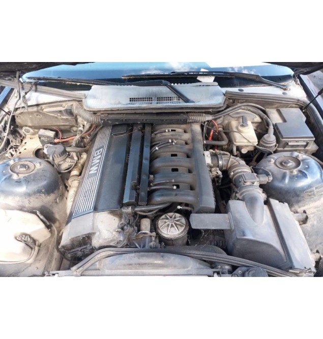 Ολόκληρο Αυτοκίνητο Bmw 320 E36 1990-1998