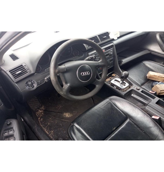 Ολόκληρο Αυτοκίνητο Audi A4 Caravan TDI 2000-2004