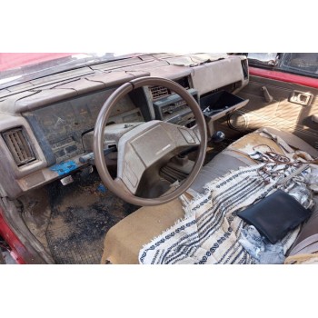 Ολόκληρο Αυτοκίνητο Nissan PickUp D21 1986-1992