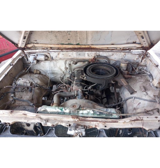 Ολόκληρο Αυτοκίνητο Toyota Hilux RN55 1983-1989