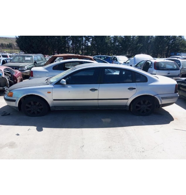 Ολόκληρο Αυτοκίνητο Volkswagen Passat 1.8 1997-2000