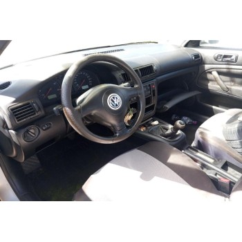 Ολόκληρο Αυτοκίνητο Volkswagen Passat 1997-2000  