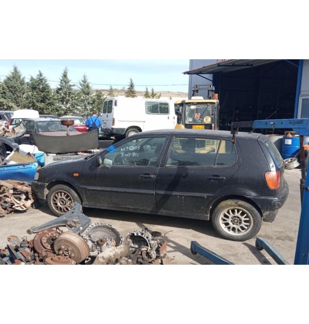 Ολόκληρο Αυτοκίνητο Volkswagen Polo 1994-1999  