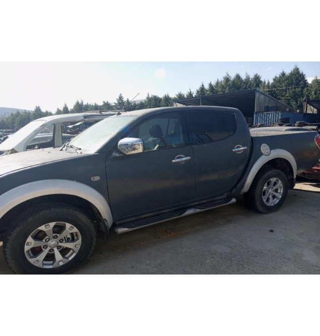 Ολόκληρο Αυτοκίνητο Mitsubishi L200 KB4 2010 ΜΑΓΑΖΙ ΚΑΙΝΟΥΡΓΙΑ