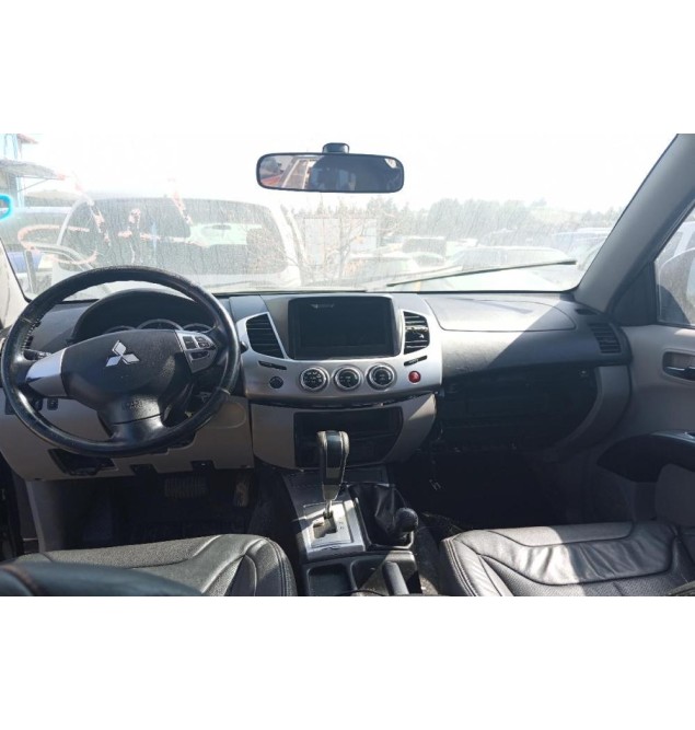 Ολόκληρο Αυτοκίνητο Mitsubishi L200 KB4 2010 ΜΑΓΑΖΙ ΚΑΙΝΟΥΡΓΙΑ