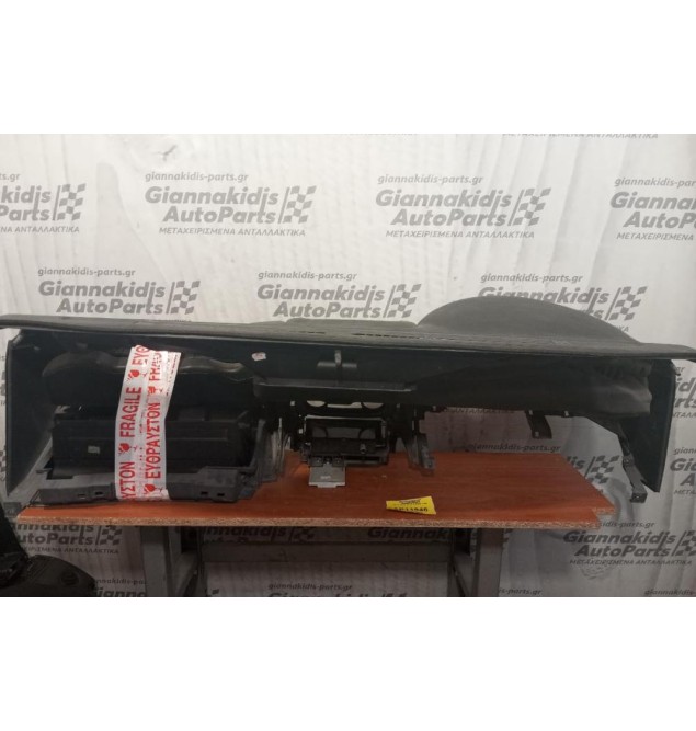 Ταμπλό Nissan Almera N16 2000-2006