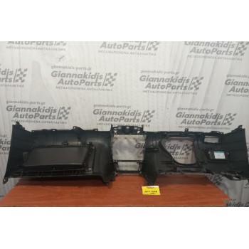 Ταμπλό Toyota Corolla 2002-2006  