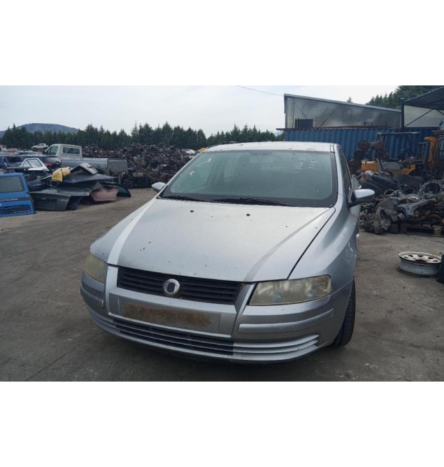 Ολόκληρο Αυτοκίνητο Fiat Stilo 2001-2006  