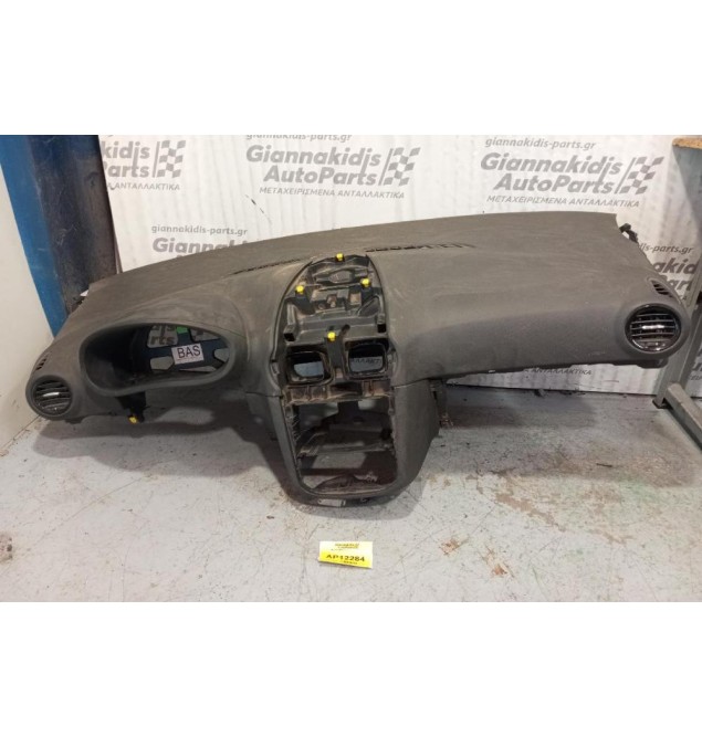 Ταμπλό Opel Corsa D 2006-2015