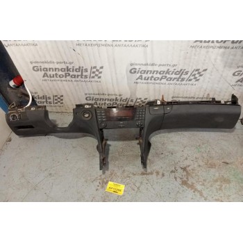 Ταμπλό Mercedes-Benz C200 2002-2011 A2116800687