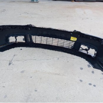 Προφυλακτήρας Εμπρος Volkswagen Golf V 2003-2006