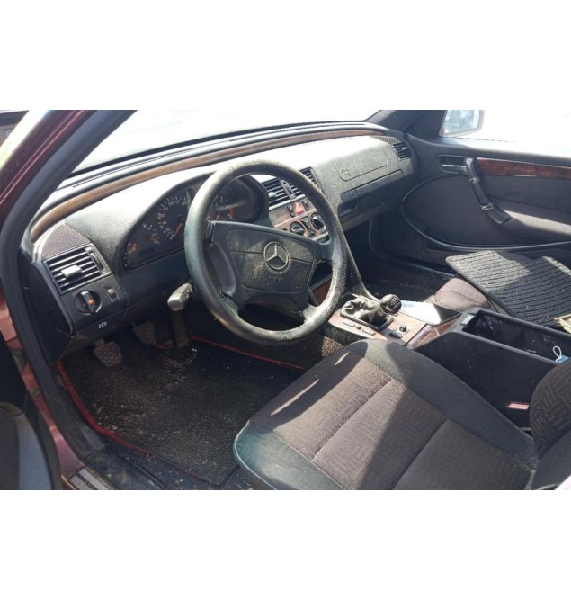 Ολόκληρο Αυτοκίνητο Mercedes-Benz W220 1993-2000