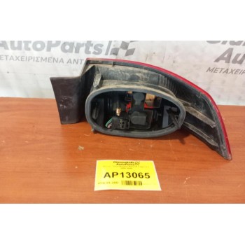 Φανάρι Πίσω Φτερου Renault Laguna 2 2000-2005