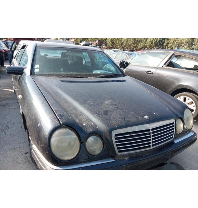 Ολόκληρο Αυτοκίνητο Mercedes-Benz E 220 Κωδ.Κινητηρα 604912 2155cc 75hp 1996-2002