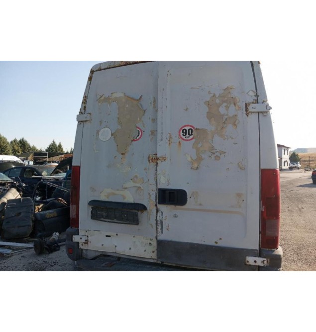 Ολόκληρο Αυτοκίνητο Iveco Κωδ.Κινητηρα 814043C 2800cc 105hp 2003-2006