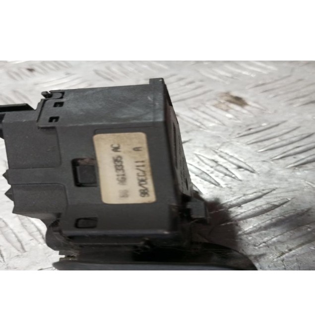 Διακόπτης Φλας Ford Focus 1998-2004 AG13335