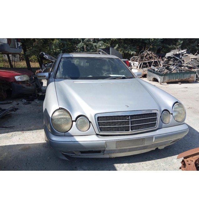 Ολόκληρο Αυτοκίνητο Mercedes-Benz W210 Κωδ.Κινητηρα 111942 2000cc 136hp 1995-2000