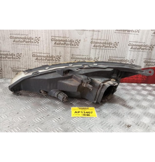 Φανάρι Εμπρός Δεξιο Ford Focus Sedan 1997-2004