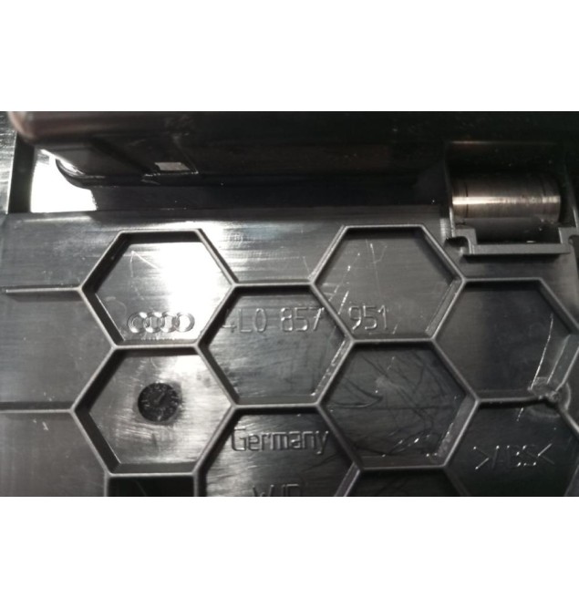 Τασακι Audi Q7 2006-2009 4L0857951