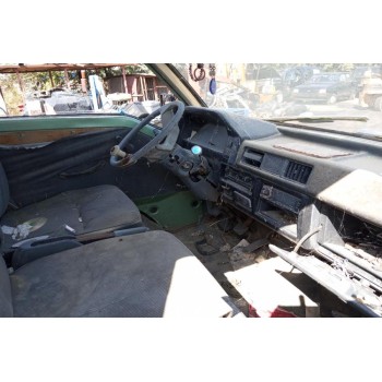 Ολόκληρο Αυτοκίνητο Mitsubishi L300 Κωδ.Κινητηρα 4G32 1600cc 68hp 1980-1988