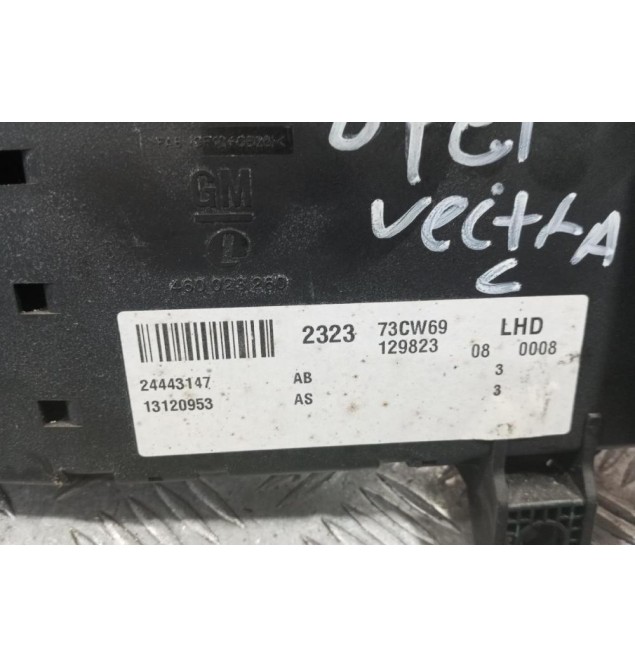 Ασφάλειες - Ασφαλειοθήκη Opel Vectra C 2002-2005 24443147 13120953