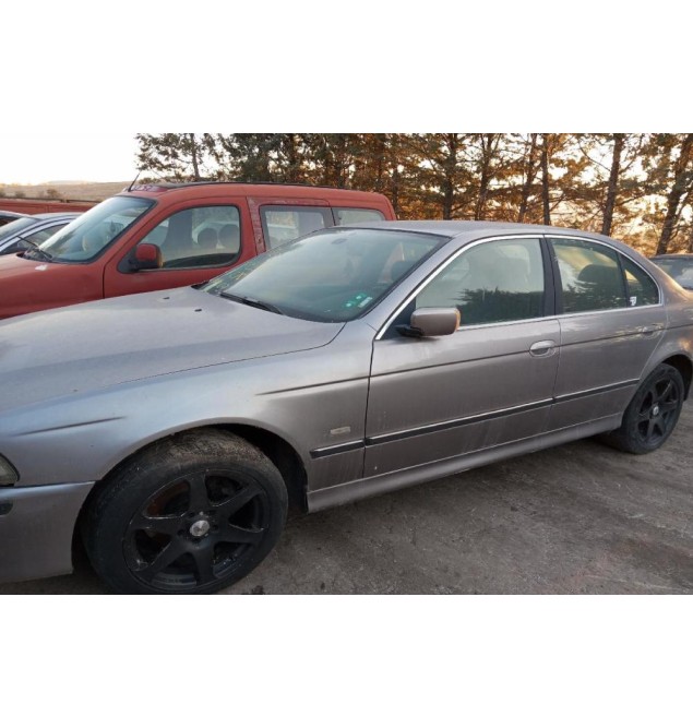 Ολόκληρο Αυτοκίνητο Bmw E39 Κωδ.Κινητηρα M51D25 2500cc 143hp 1996-2003