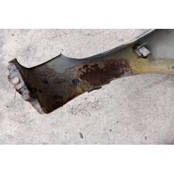 Φτερό Εμπρος Αριστερα Toyota Avensis T22 1997-2003 *