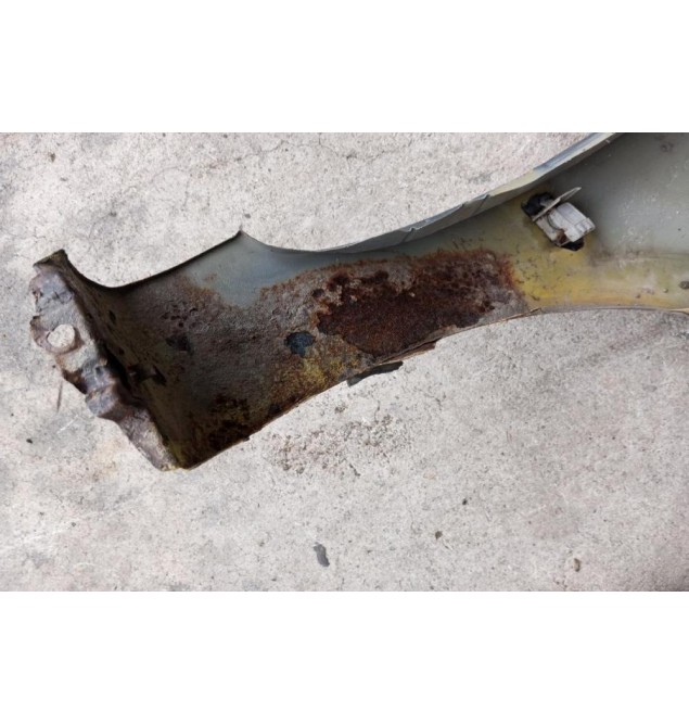 Φτερό Εμπρος Αριστερα Toyota Avensis T22 1997-2003 *