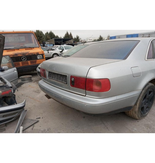 Ολόκληρο Αυτοκίνητο Audi A8 Κωδ.Κινητηρα AHC 4200cc 340hp 1996-1999