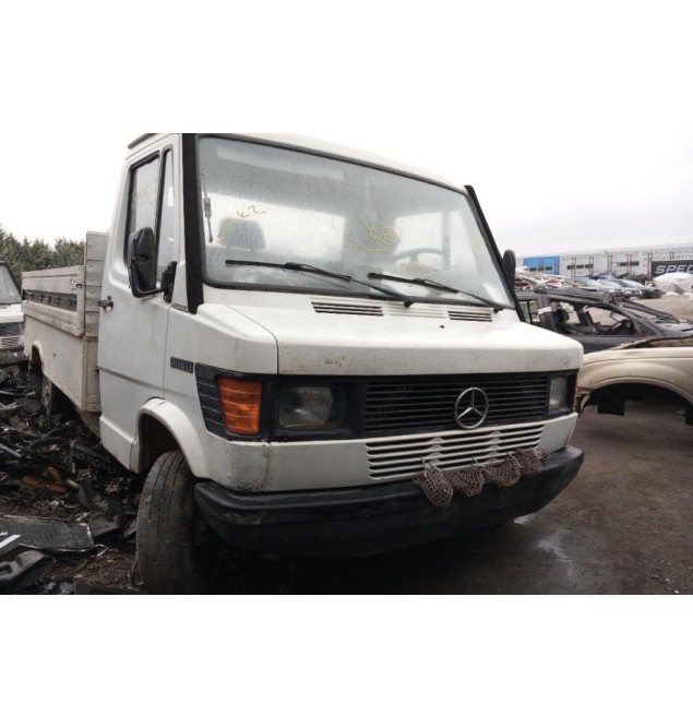 Ολόκληρο Αυτοκίνητο Mercedes-Benz T1 Κουτί (601) 208 D Κωδ.Κινητηρα OM601940 2300cc 79hp 1988-1996