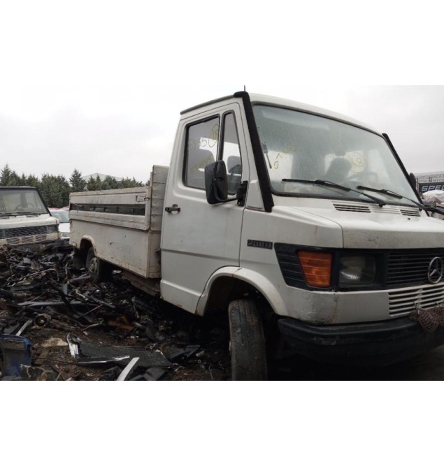 Ολόκληρο Αυτοκίνητο Mercedes-Benz T1 Κουτί (601) 208 D Κωδ.Κινητηρα OM601940 2300cc 79hp 1988-1996