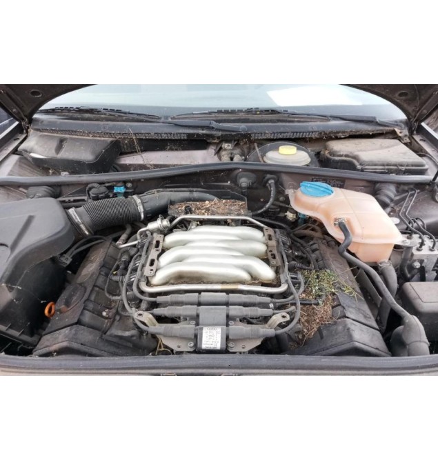 Ολόκληρο Αυτοκίνητο Audi A4 Κωδ.Κινητηρα ABC 2600cc 150hp 1995-2000